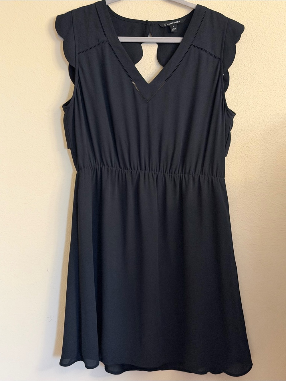 41 Hawthorn Black V-Neck Scallop Midi Dress with Gathered Waist